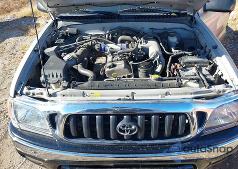 2004 Toyota Tacoma from USA, damaged, VIN 5TEWM72N14Z324760